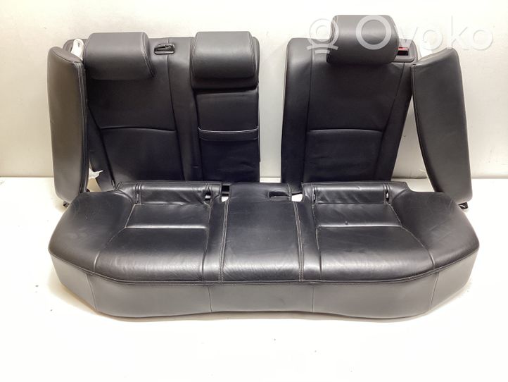 Toyota Avensis T270 Set interni 