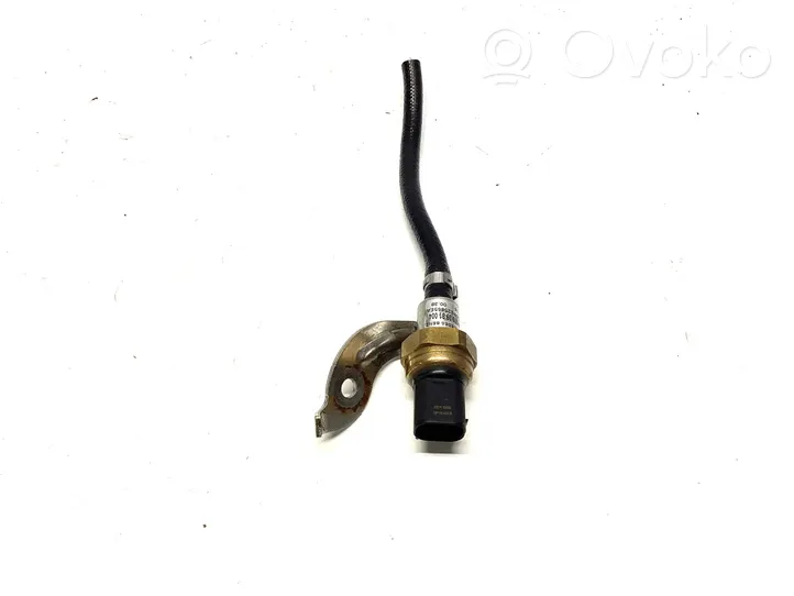 Mercedes-Benz E W212 Sensore di pressione del carburante A6510703981