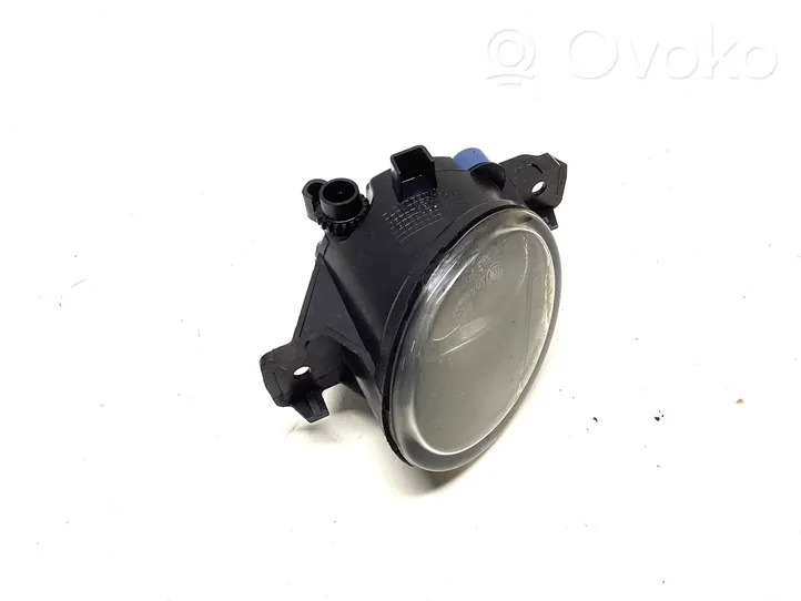 Nissan Qashqai Światło przeciwmgłowe przednie 261508992A