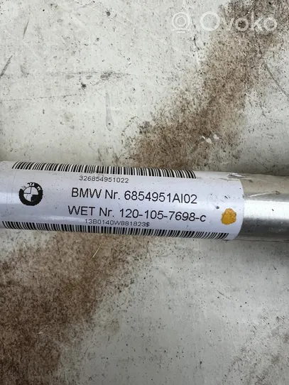 BMW X6 E71 Ohjauspyörän akseli 32306786603