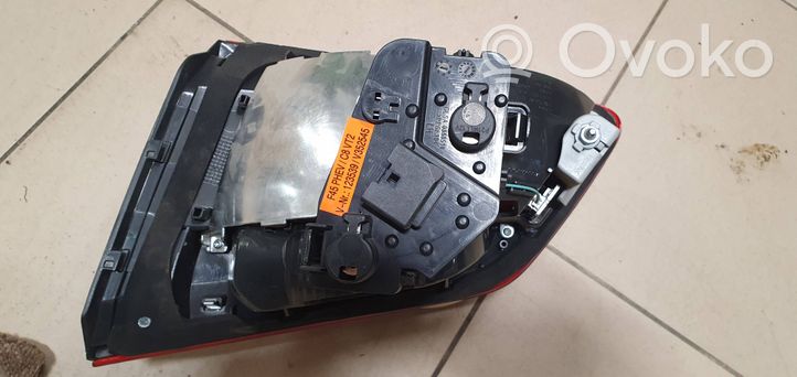 BMW 2 F45 Lampy tylnej klapy bagażnika 7311041