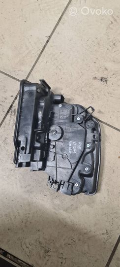 BMW 2 F45 Etuoven lukko 7281940