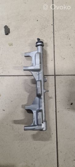 BMW 5 G30 G31 Linea principale tubo carburante 7639975