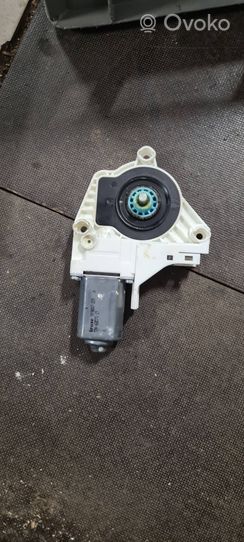 Audi A8 S8 D4 4H Front door window regulator motor 8K0959802B