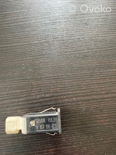 BMW 3 E90 E91 USB socket connector 9167196