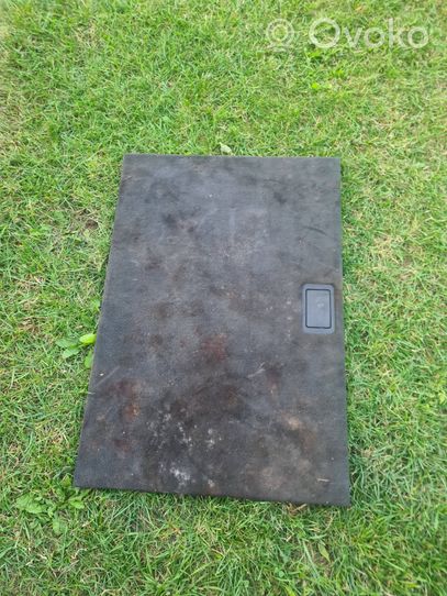 BMW X3 E83 Trunk/boot floor carpet liner 8120256