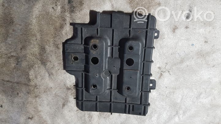 Hyundai Getz Batteriegestell 371501C000