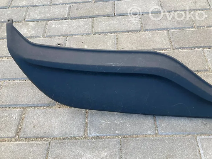 Mercedes-Benz A W176 Moulure inférieure de pare-chocs arrière A1768850325