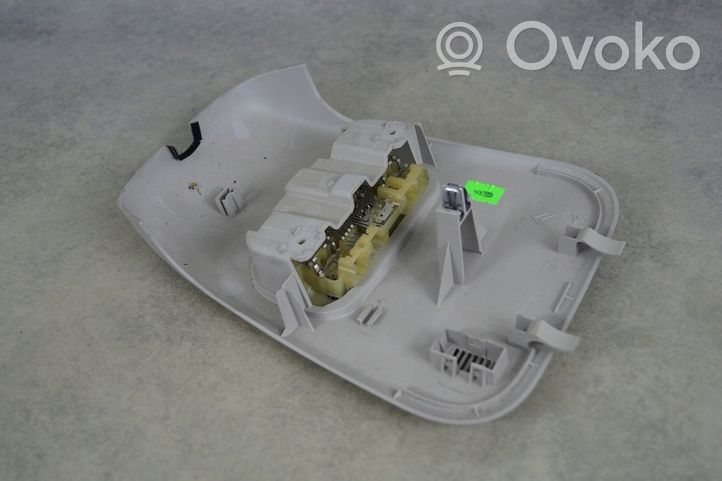 Citroen C3 Picasso Priekinių vietų apšvietimo žibintas 9684237380