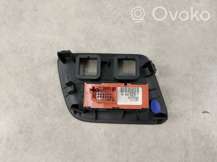 Citroen C4 II Interruttore del sensore di parcheggio (PDC) 9666882977