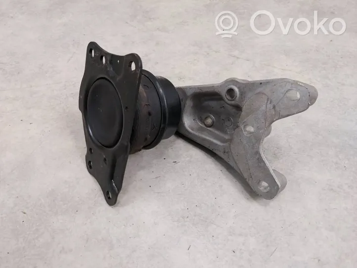 Volkswagen Polo IV 9N3 Supporto di montaggio del motore 6Q0199185M