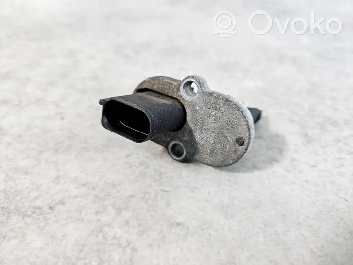 Volkswagen Polo IV 9N3 Capteur d'angle de volant 6Q0423445