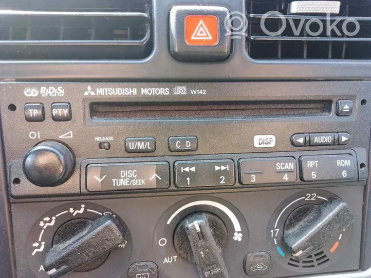 Mitsubishi Carisma Radija/ CD/DVD grotuvas/ navigacija 