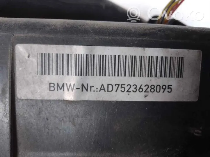 BMW 1 E81 E87 Boîtier filtre à air 7523628