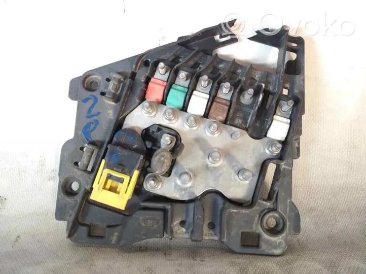 Citroen C3 Module de fusibles 9801147680