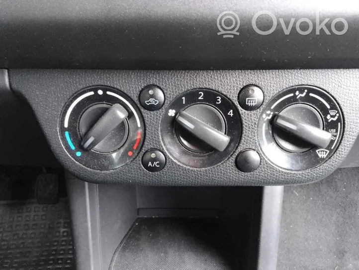 Suzuki Swift Panel klimatyzacji 