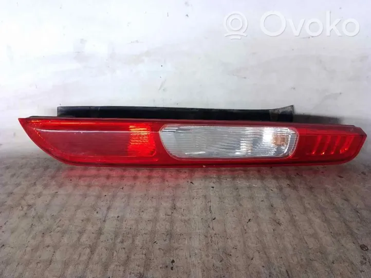 Ford Focus Lampa tylna 4M5113404A