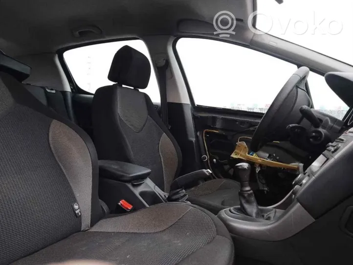 Peugeot 308 Kuljettajan istuin 