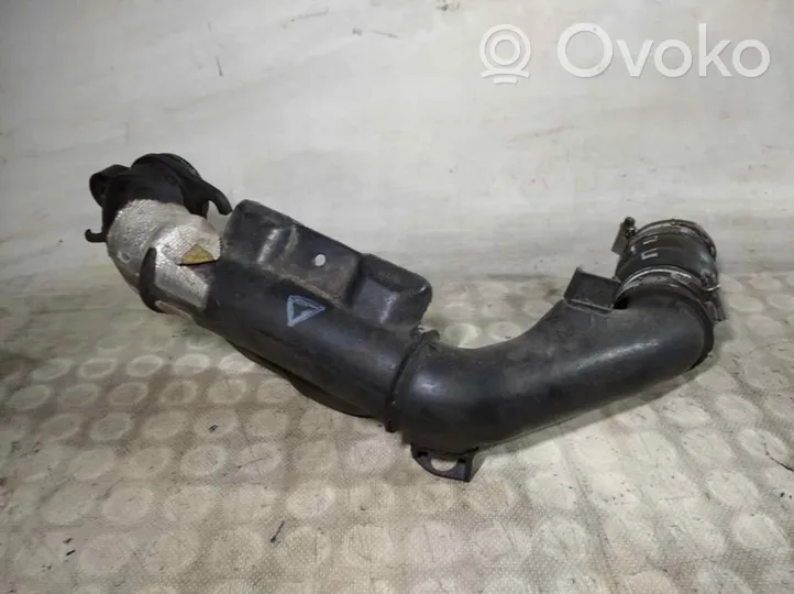 Peugeot 207 Rura wlewu oleju 9653778380