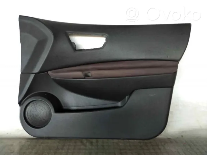 Nissan Qashqai+2 Boczki / Poszycie drzwi przednich 80922JD100