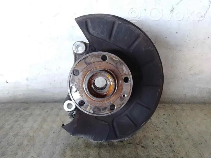 Volkswagen PASSAT Front wheel hub spindle knuckle 