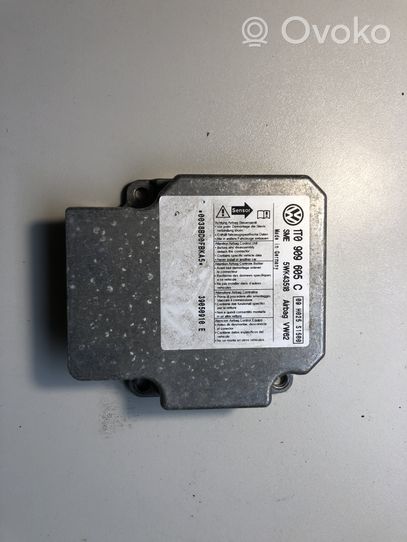 Volkswagen Touran I Airbag control unit/module 1T0909605C