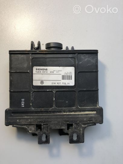 Volkswagen PASSAT B5 Pavarų dėžės valdymo blokas 01N927733CK