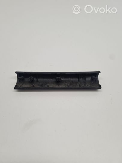 Volkswagen PASSAT B5 Altro elemento di rivestimento della portiera anteriore 3B0867175