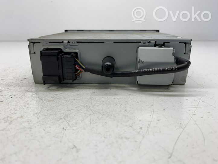 Volkswagen Golf V CD/DVD-vaihdin 1K0035110