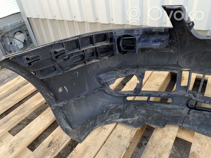 Volkswagen PASSAT B5.5 Paraurti anteriore 3B0807217K