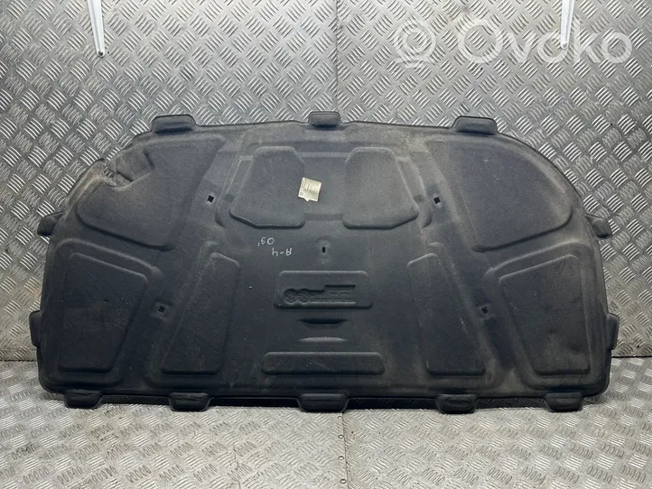 Audi A4 S4 B9 Izolacja termiczna / wygłuszenie pokrywy / maski silnika 
