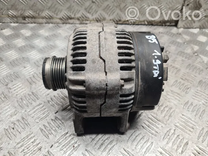 Volkswagen PASSAT B5 Alternator 028903028