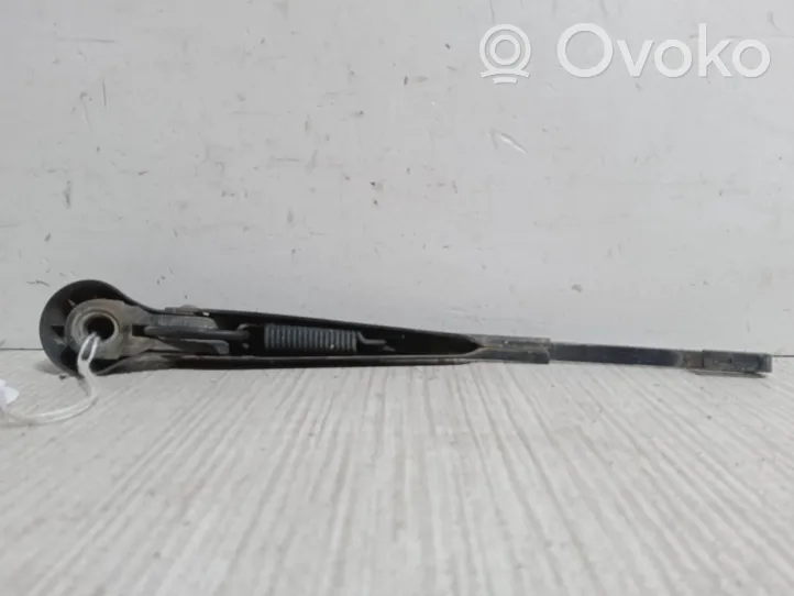 Ford Fusion Rear wiper blade arm 