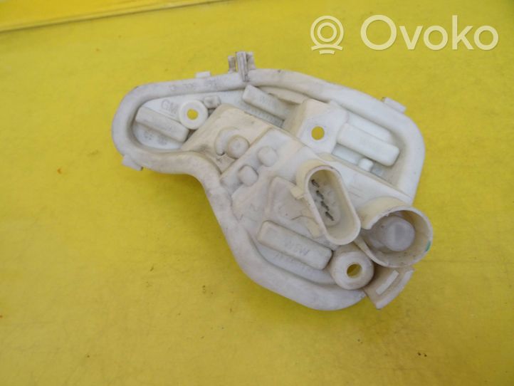 Opel Astra J Wkład lampy tylnej 