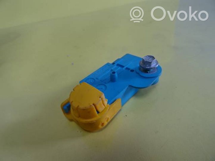 Opel Corsa C Czujnik uderzenia Airbag 09115067