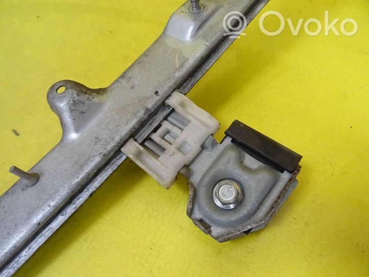 Mitsubishi Colt Moteur de lève-vitre de porte avant 0130022207