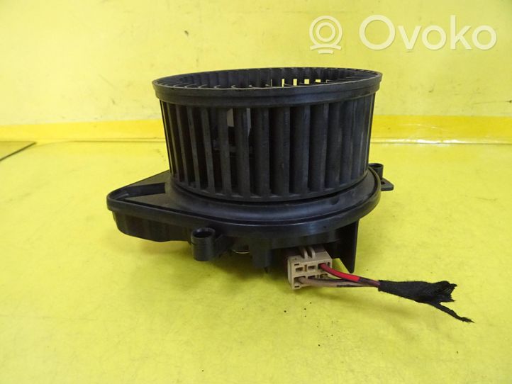 Audi A4 S4 B6 8E 8H Pulseur d'air habitacle 8E1820021A