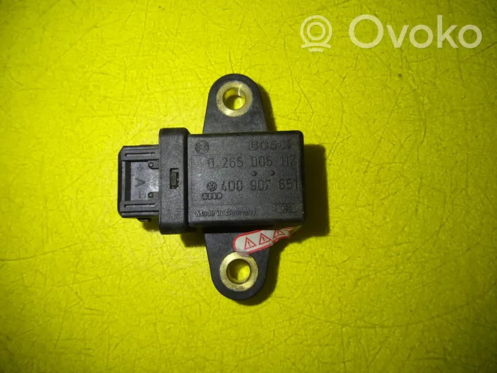 Audi A8 S8 D2 4D Airbag deployment crash/impact sensor 4D0907651