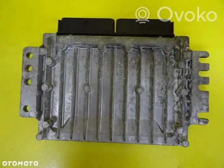 Renault Twingo I Sterownik / Moduł ECU S110030102B