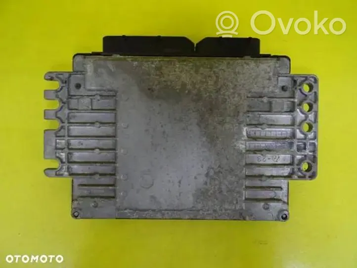 Nissan Micra Calculateur moteur ECU MEC37320