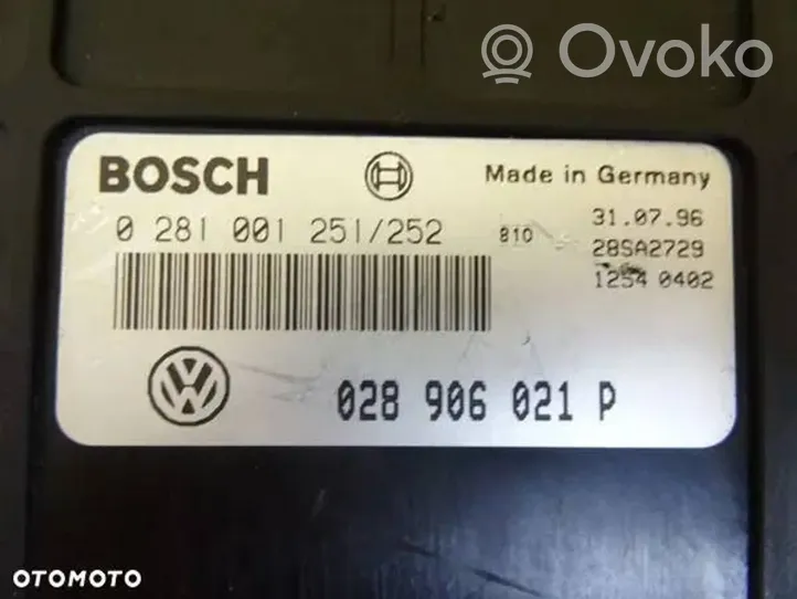 Volkswagen Sharan Sterownik / Moduł ECU 028906021P