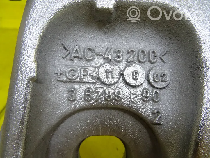 Audi A4 S4 B6 8E 8H Gearbox mounting bracket 8E0399263S
