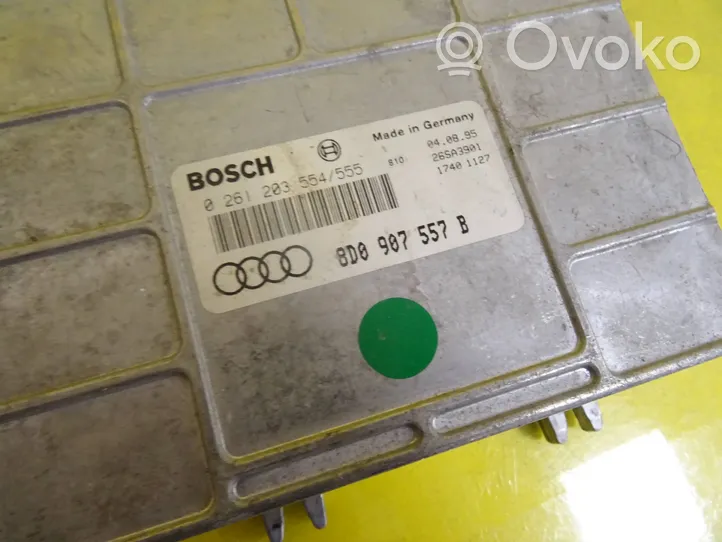 Audi A4 S4 B5 8D Variklio valdymo blokas 0261203554