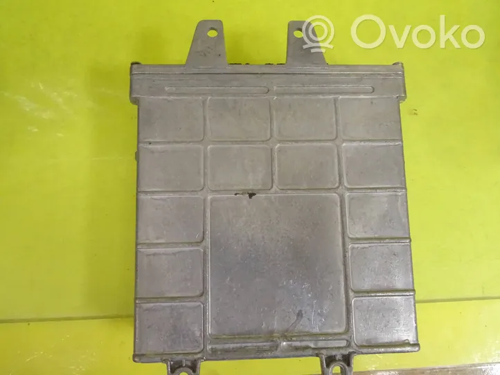 Audi A4 S4 B5 8D Sterownik / Moduł ECU 8D0907557CX