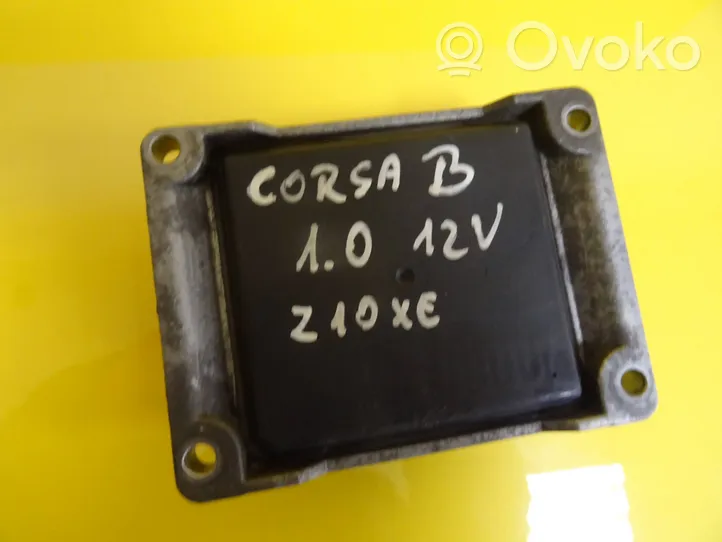 Opel Corsa C Sterownik / Moduł ECU 0261206072