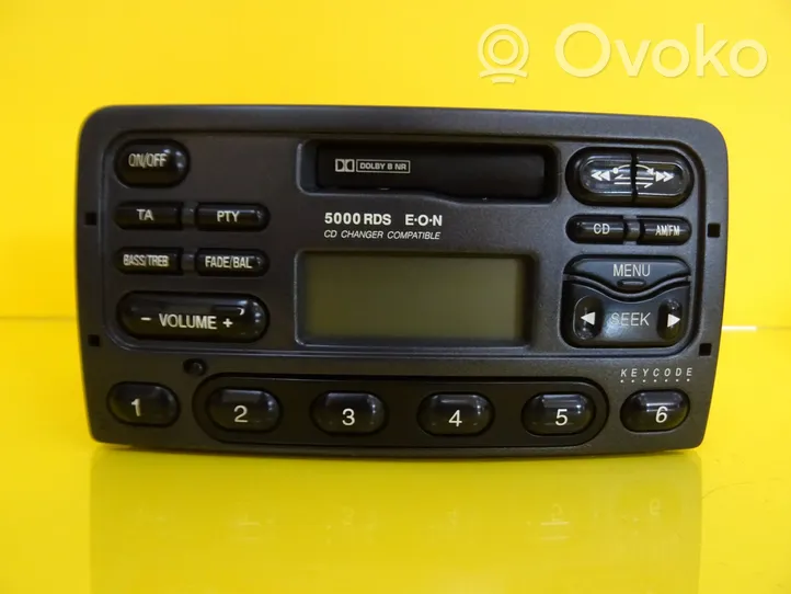 Ford Escort Radio / CD/DVD atskaņotājs / navigācija 96AP18K876CC