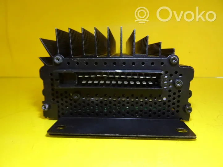 Audi A8 S8 D2 4D Amplificador de sonido 4D0035225