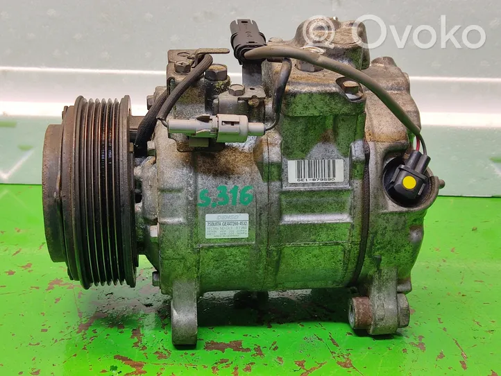 BMW 4 F32 F33 Air conditioning (A/C) compressor (pump) 9216466