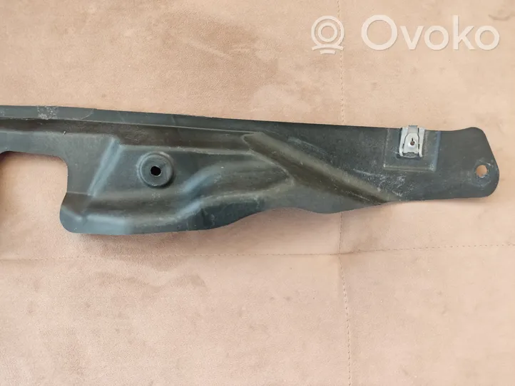 BMW M3 F80 Altra parte del vano motore 8055957