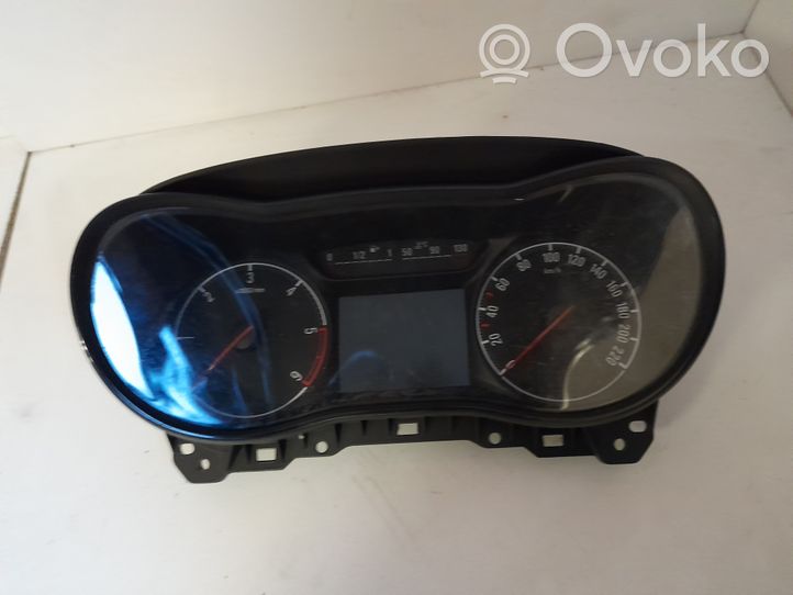 Opel Corsa E Speedometer (instrument cluster) 39056371
